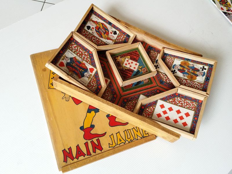 nain jaune