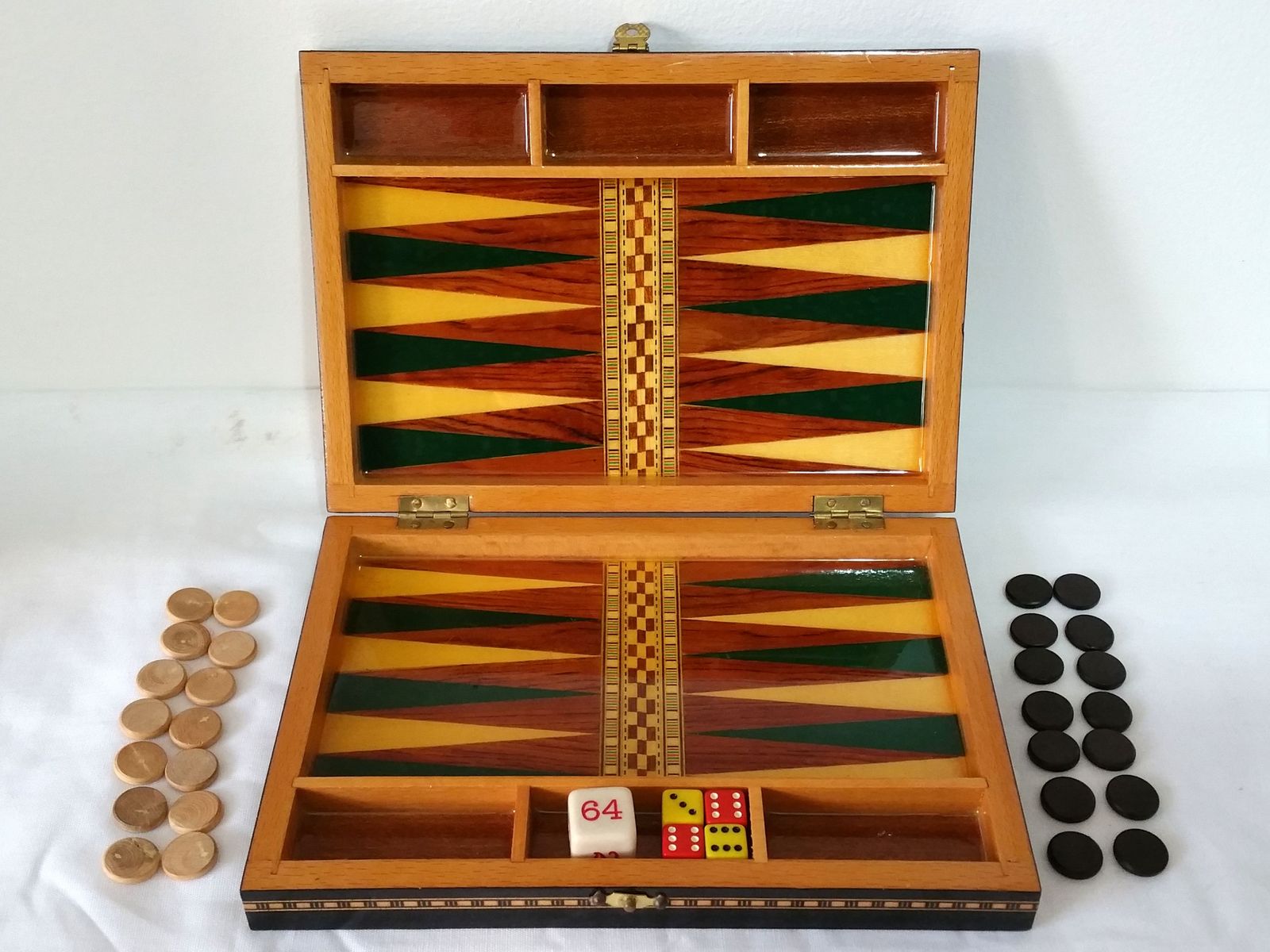 backgammon