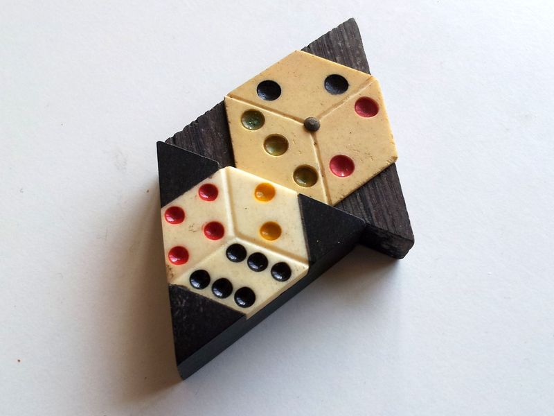 triominos