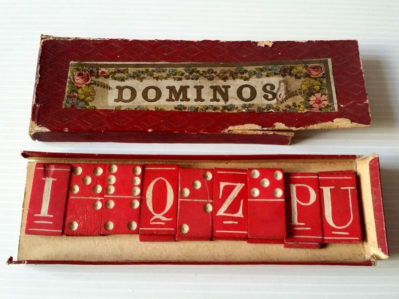 dominos