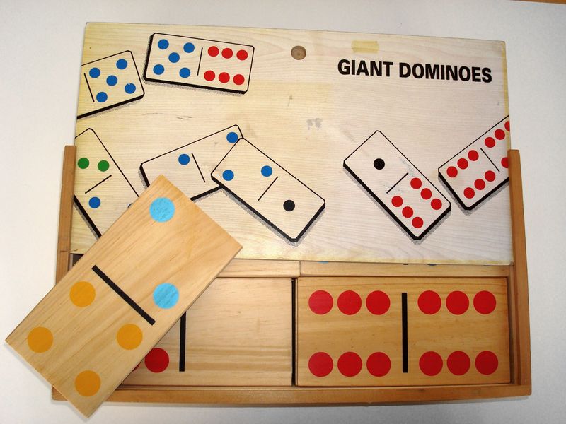 dominos