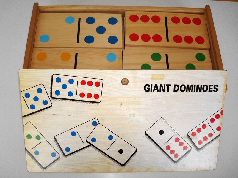 dominos