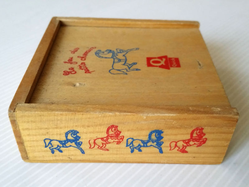 petits chevaux