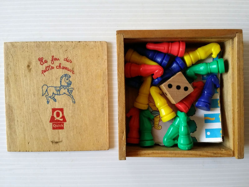 petits chevaux