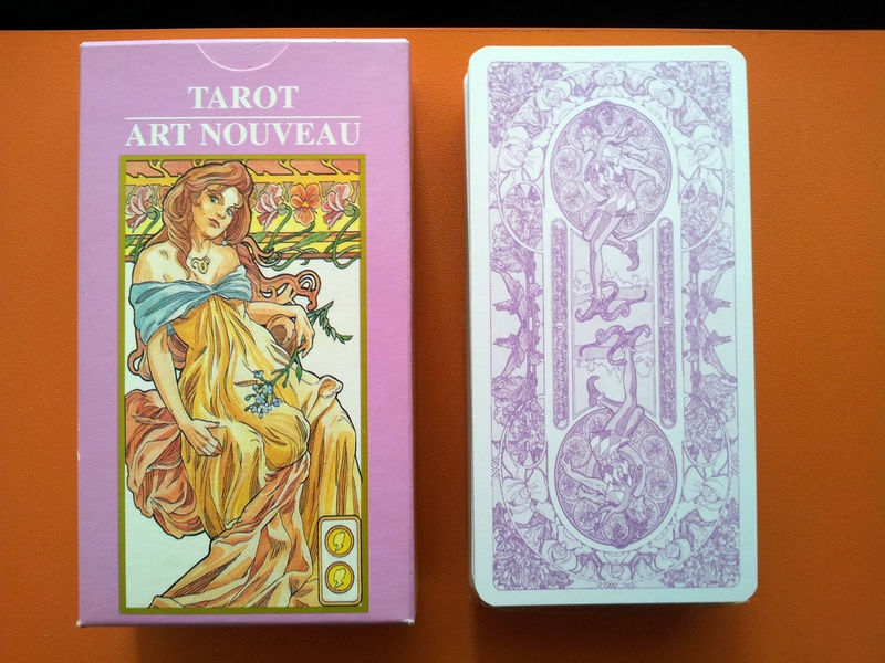 tarot art nouveau