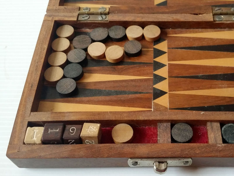 backgammon