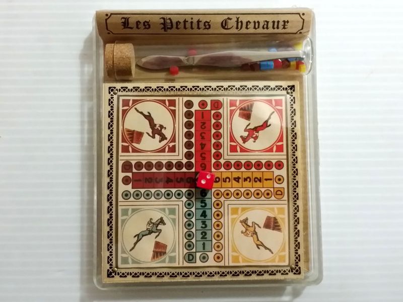 petits chevaux
