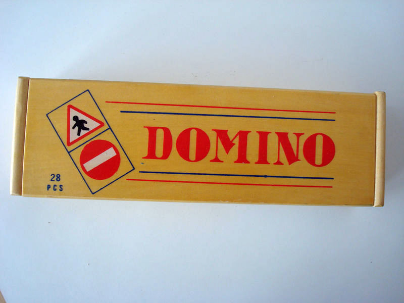 dominos
